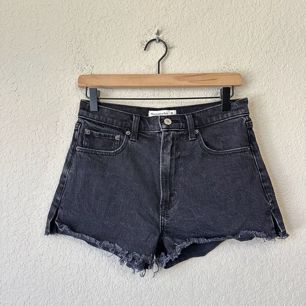 ABERCROMBIE & FITCH The Mom Shorts Black Denim High Rise Cut Off